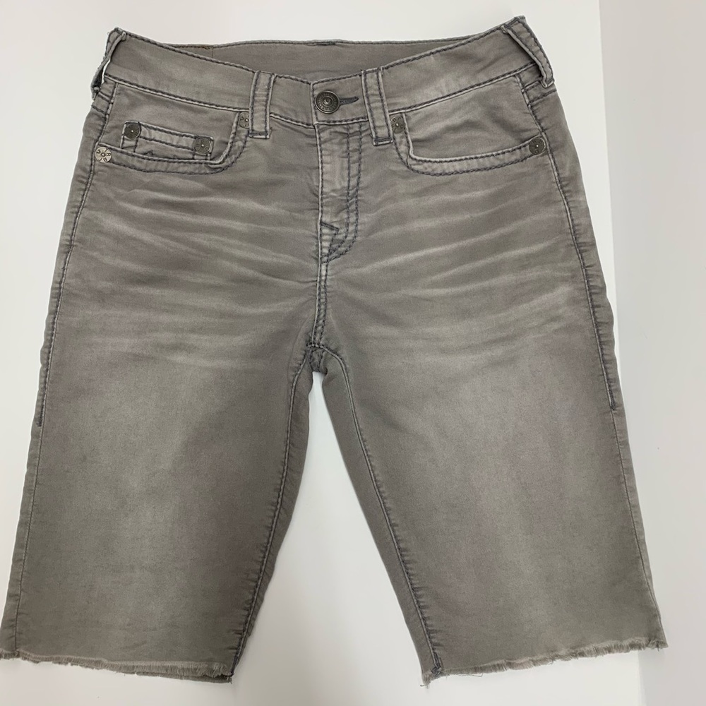 TRUE RELIGION GENO Relaxed Slim Men Shorts Size 31